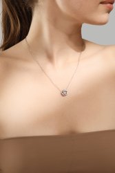 Halsband Silver Heart – Silverpläterat