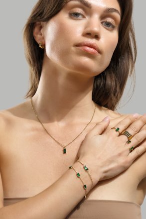 Halsband Emeraldis - 18k Guldpläterat