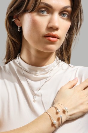 Örhänge Pearl Arc - Silverpläterat