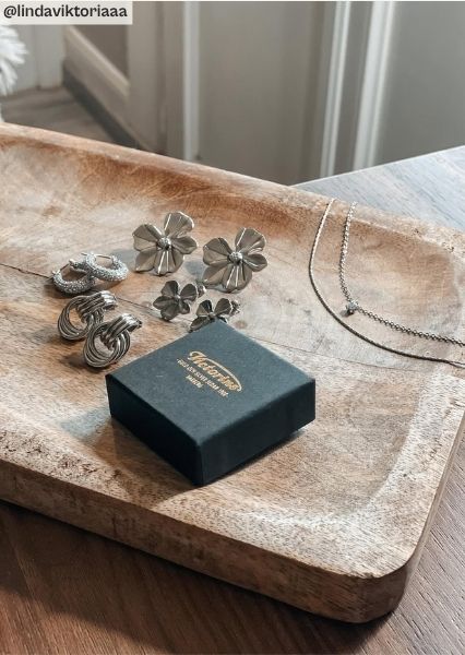 Halsband Celeste– Silverpläterat
