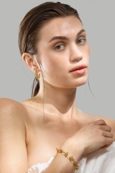 Örhänge Twist of Gold - 18k Gold Plated