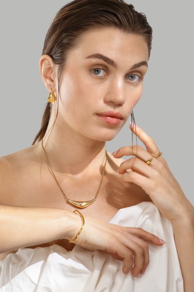 Armband Wave Cuff - 18k Guldpläterat
