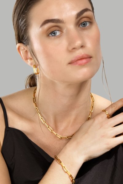Halsband Ella – 18k Guldpläterat