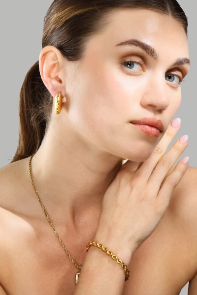Halsband Black Luxe - 18k Guldpläterat