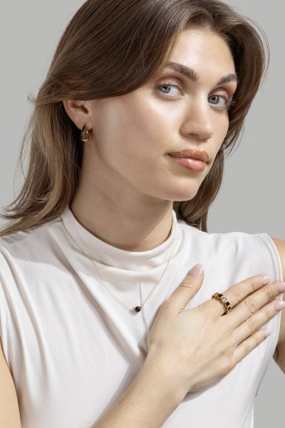 Örhänge Dark Crystal Hoop - 18k Guldpläterat