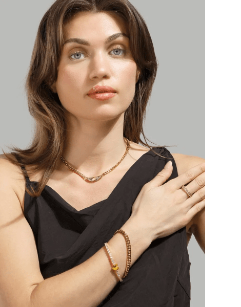Aurora Bella Halsband – 18k Guldpläterat