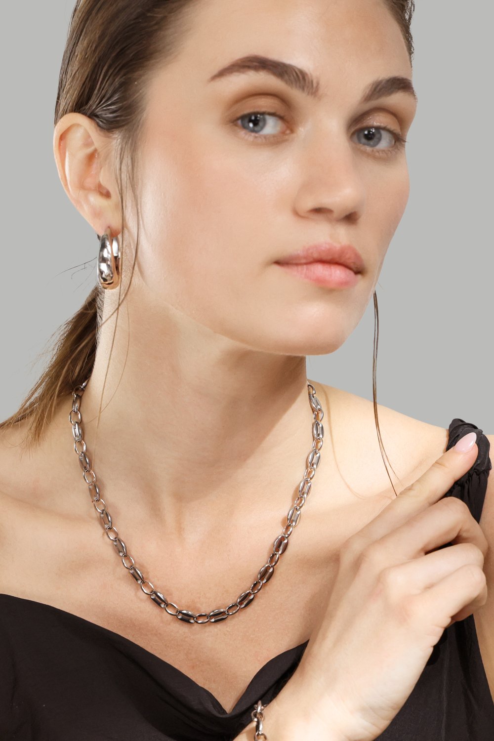 Örhängen Bold Curve – Silverpläterade