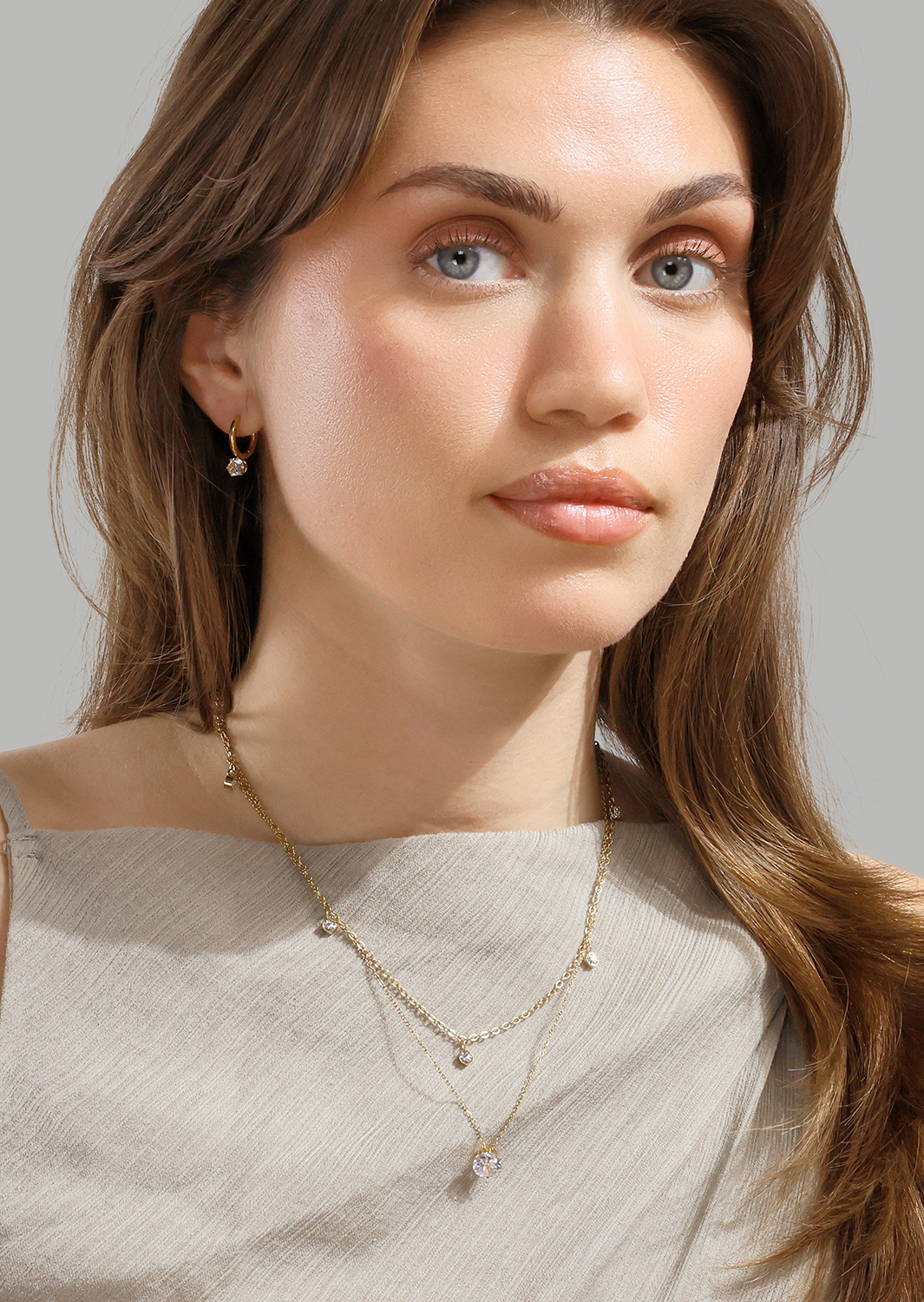 Radiance Drop Örhängen – 18k Guldpläterade