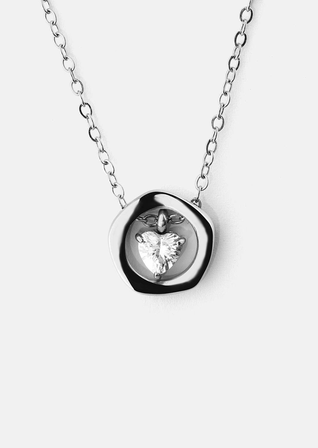 Halsband Silver Heart – Silverpläterat
