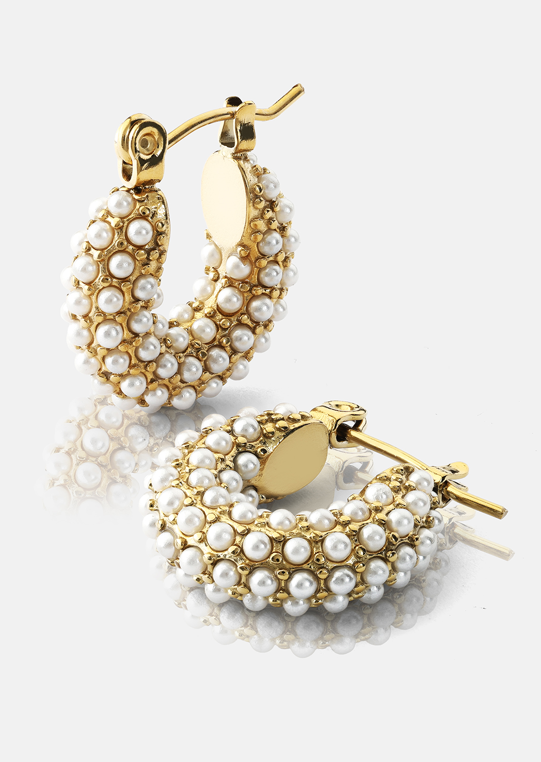Chunky Pearl Hoop Örhänge - 18k Guldpläterat