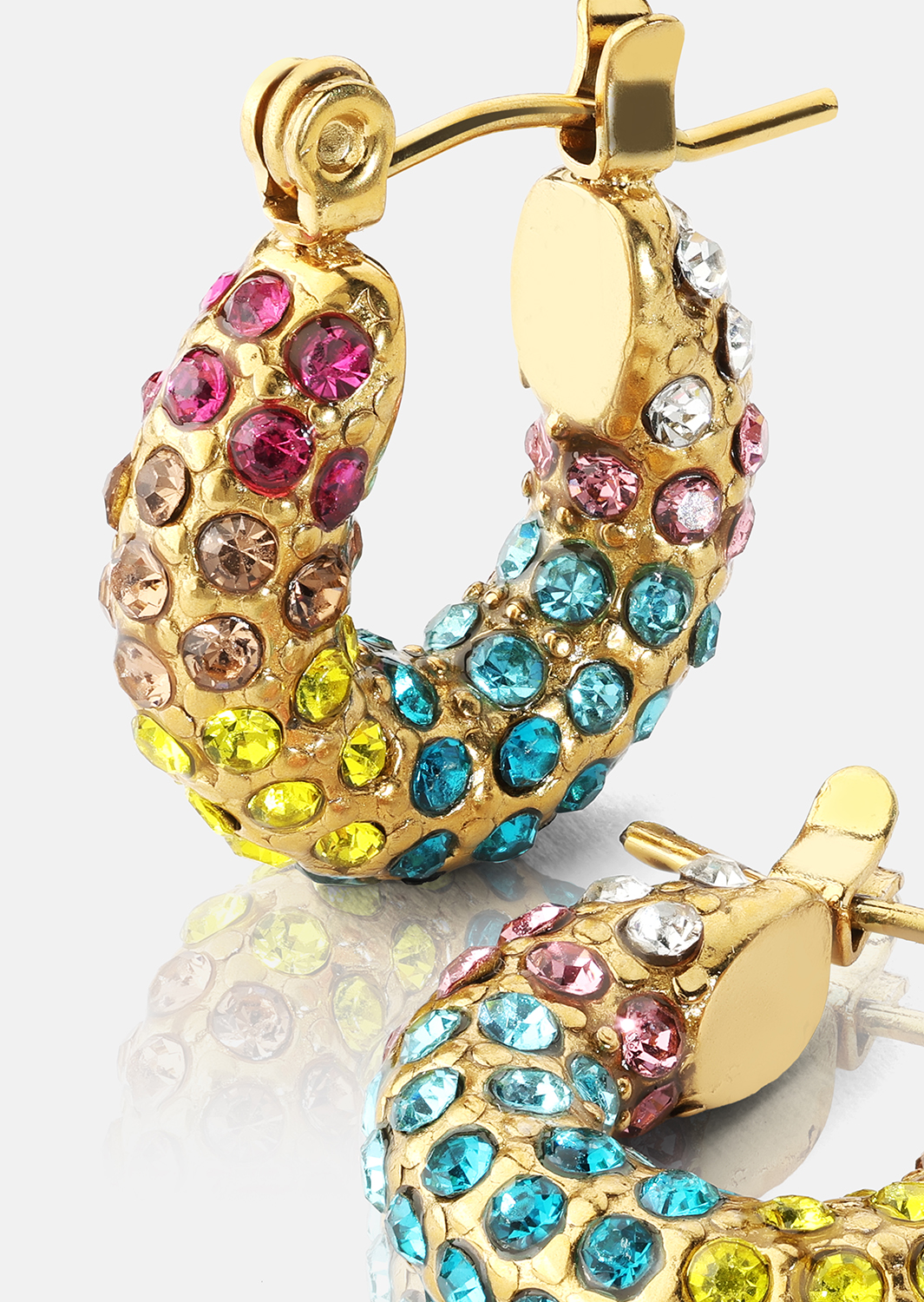 Colored Pearl Hoop Örhänge - 18k Guldpläterat