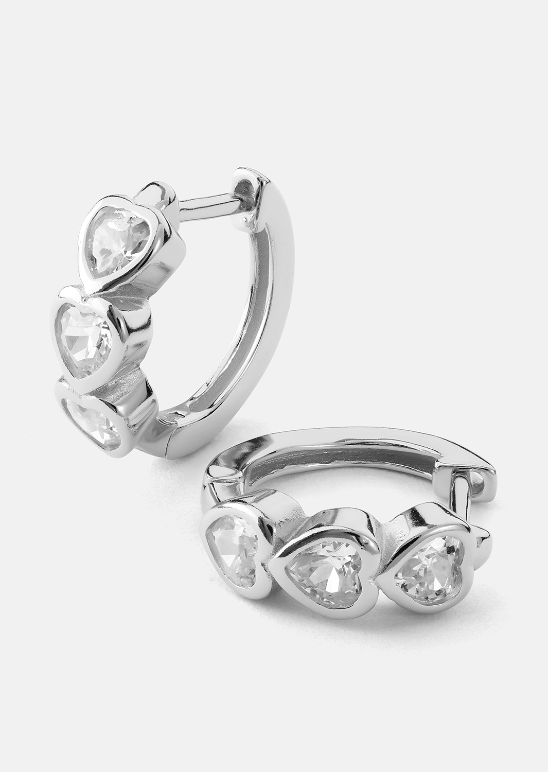 Örhänge Heart Hoops - Silverpläterat