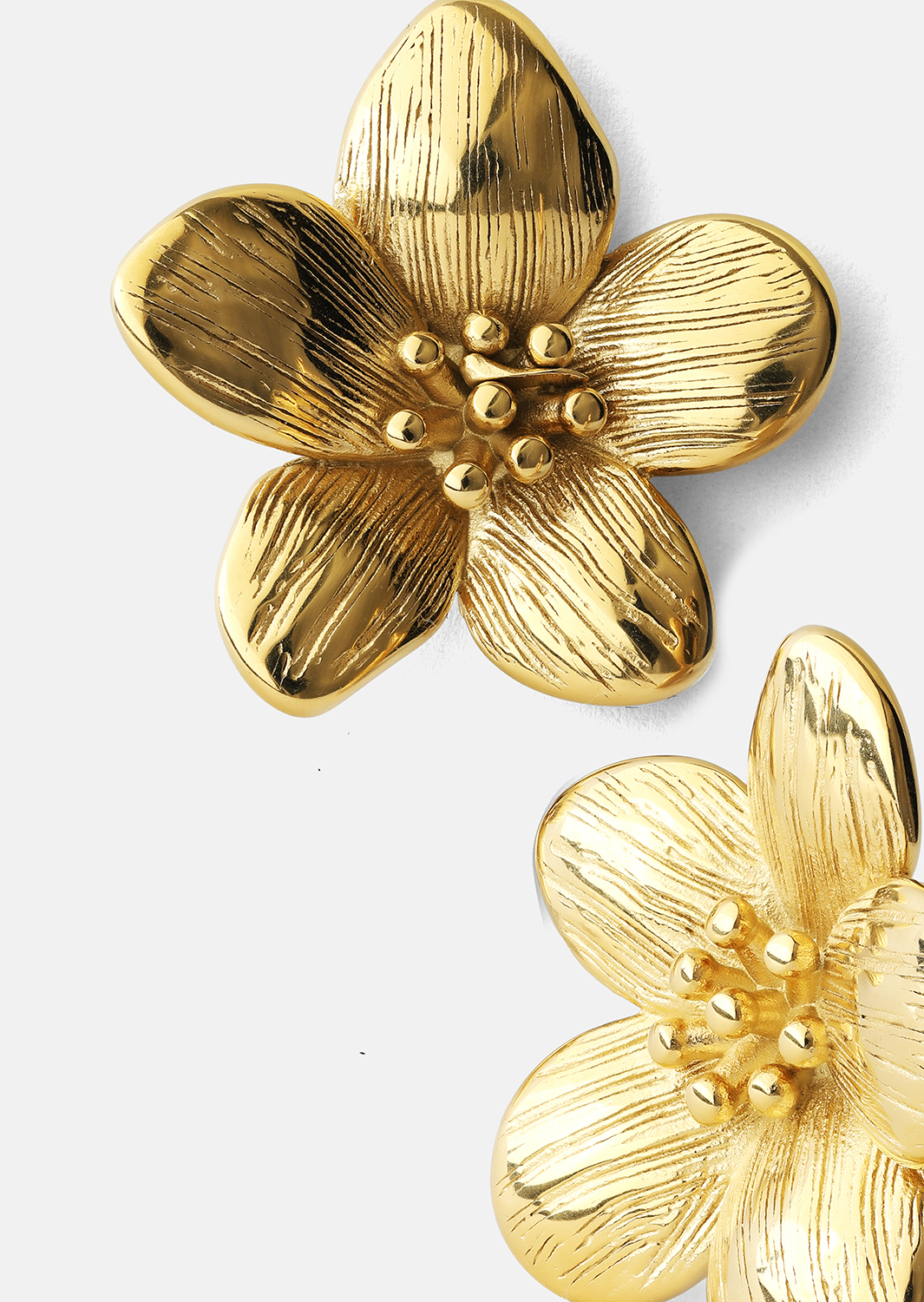 Örhängen Flora Shine – 18k Guldpläterade