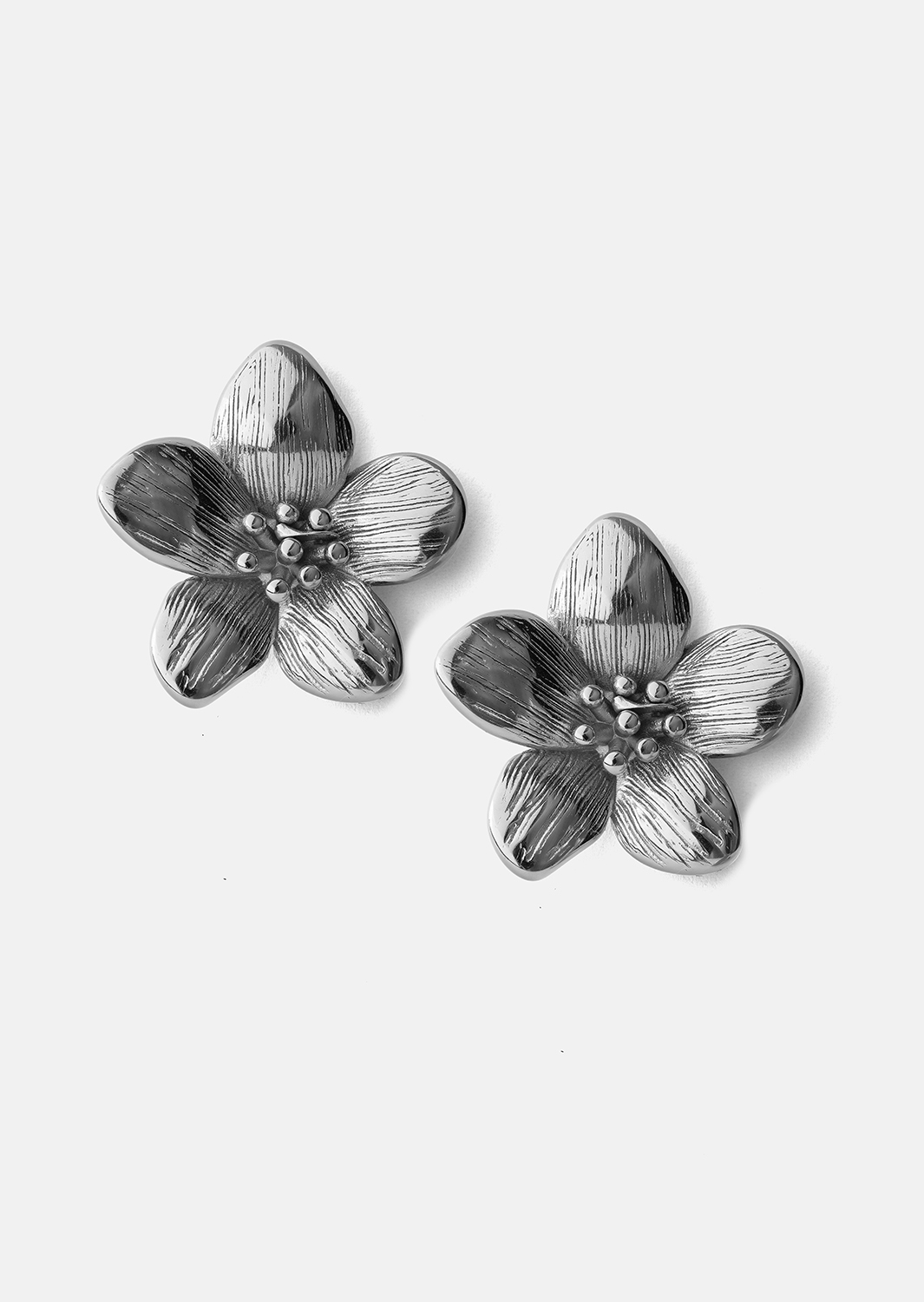 Örhängen Flora Shine – Silverpläterade