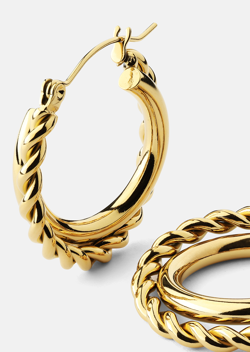 Örhängen Twist Elegance – 18k Guldpläterade