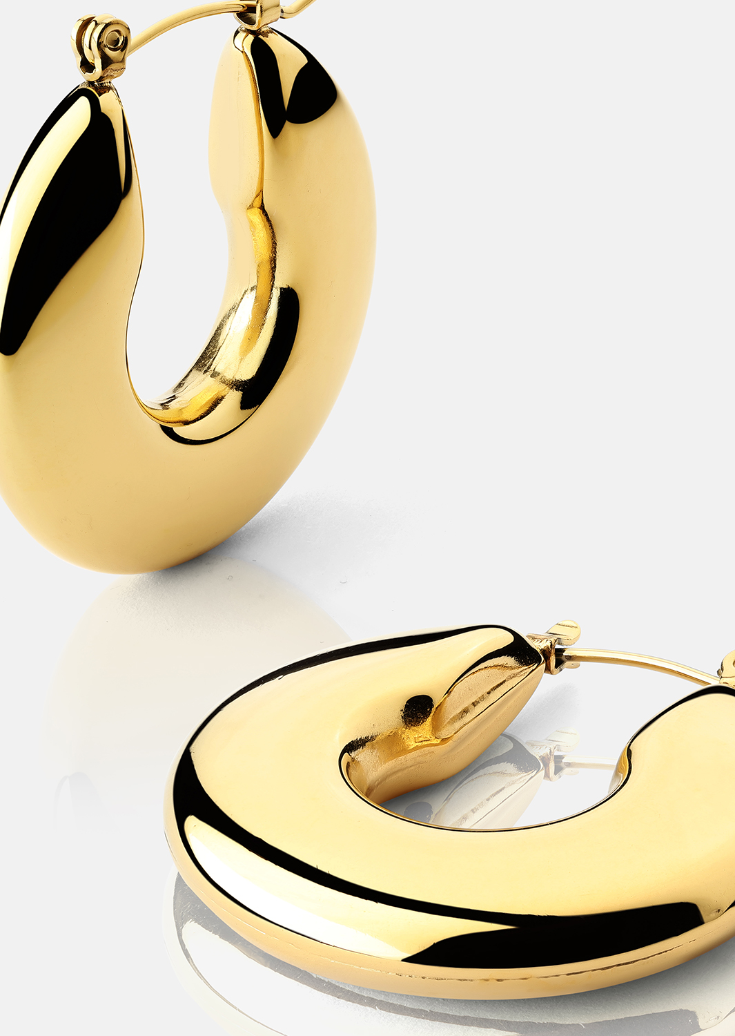 Örhänge Luna Bold Hoops - 18k Guldpläterat